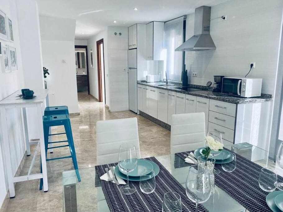 VII Apartamentos Morales & Arnal 龙达 外观 照片